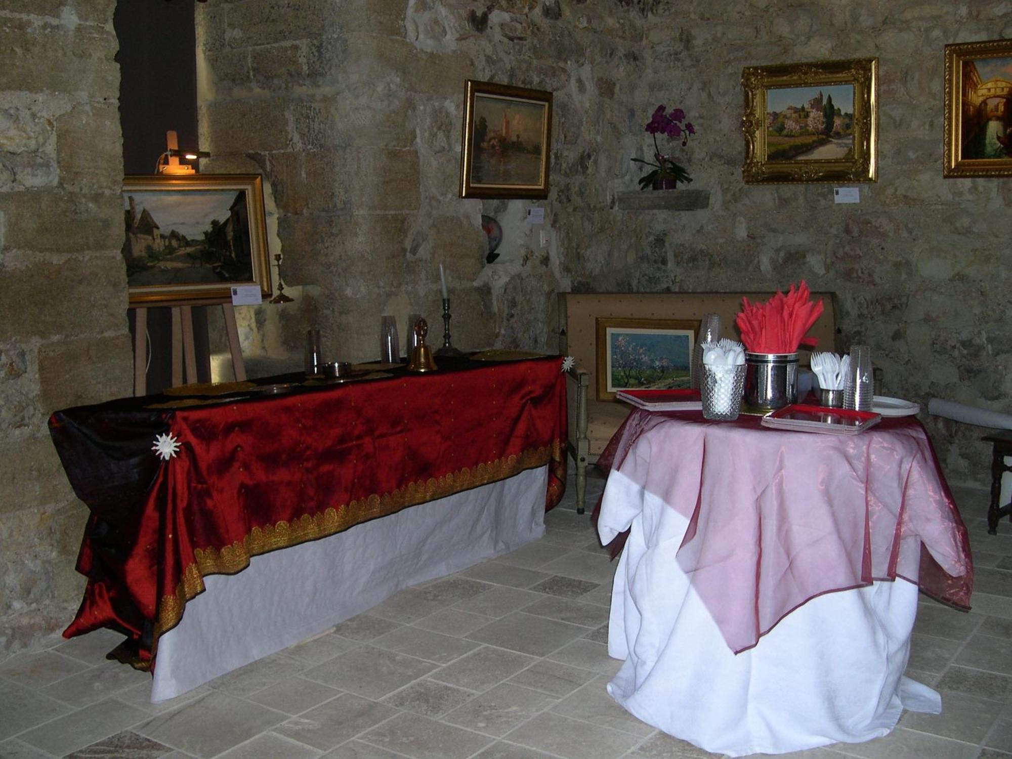 Chateau De Vedene Luaran gambar