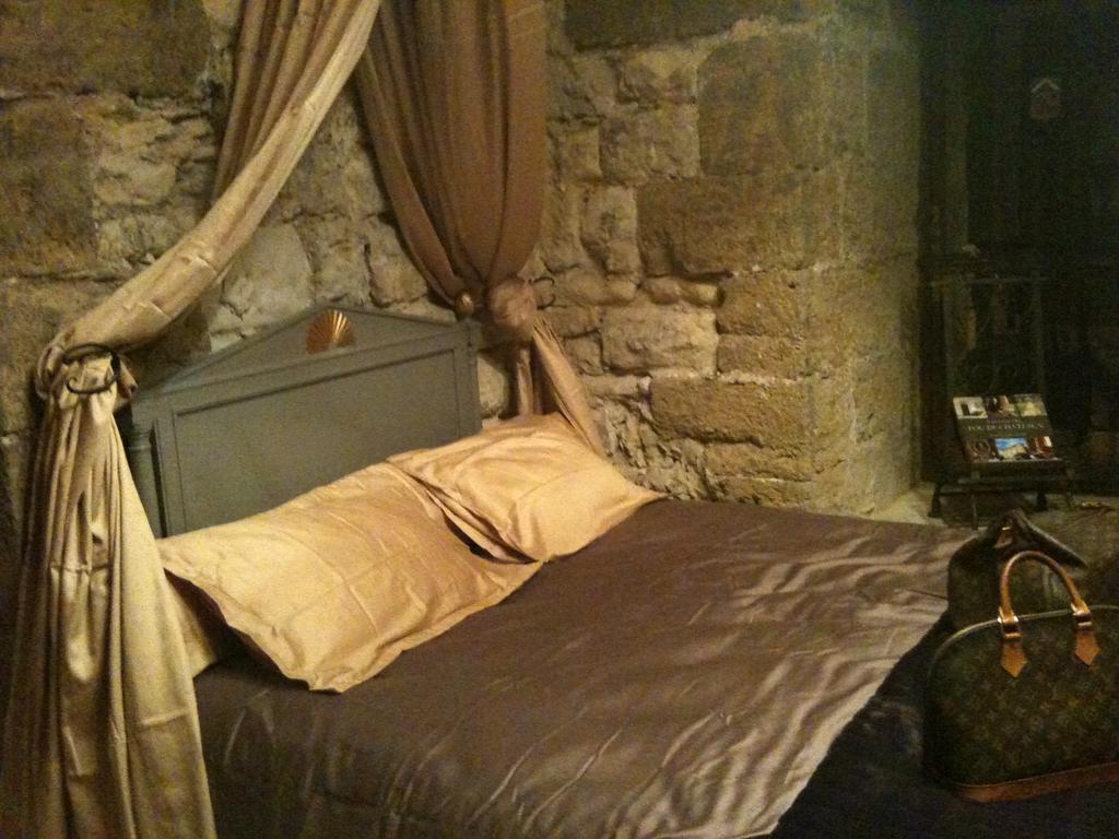 Chateau De Vedene Luaran gambar