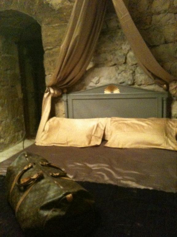 Chateau De Vedene Luaran gambar
